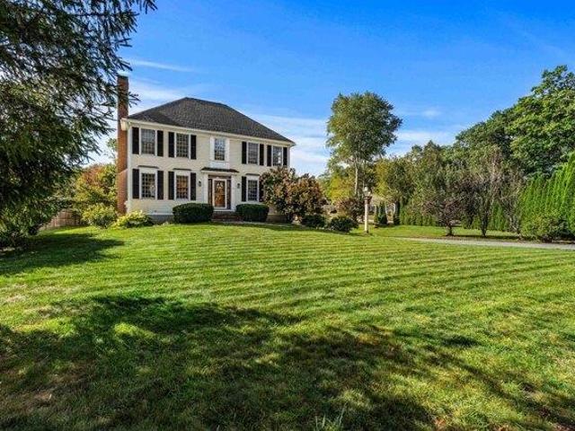 House for sale in Seabrook, Rockingham County