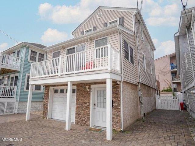 House for sale in Seaside Heights, New Jersey