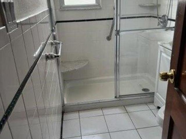 House for sale in North End Business District, Secaucus