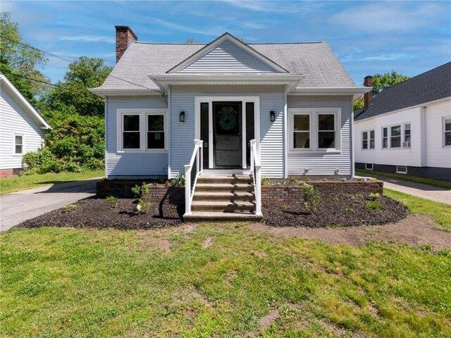 House for sale in Bristol, Massachusetts