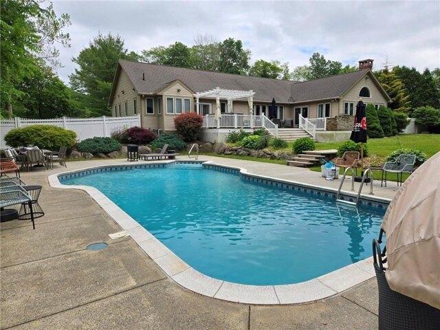 House for sale in Bristol, Massachusetts