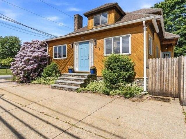 House for sale in Bristol, Massachusetts