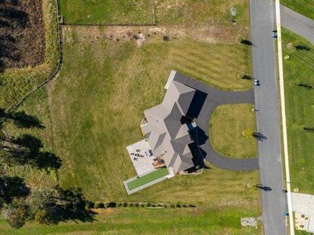 House for sale in Seekonk, Bristol County