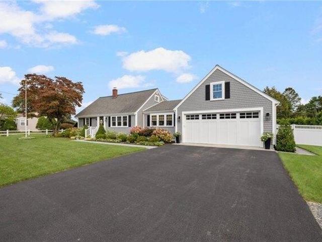 House for sale in Seekonk, Bristol County