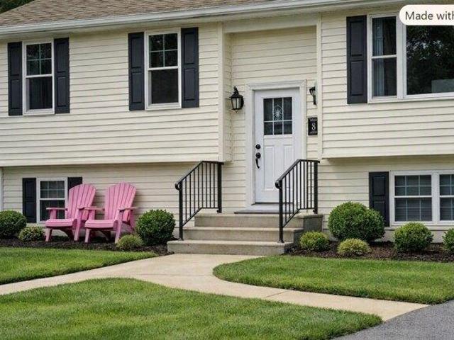 House for sale in Seekonk, Bristol County