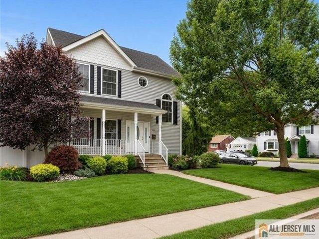 House for sale in Avenel, New Jersey