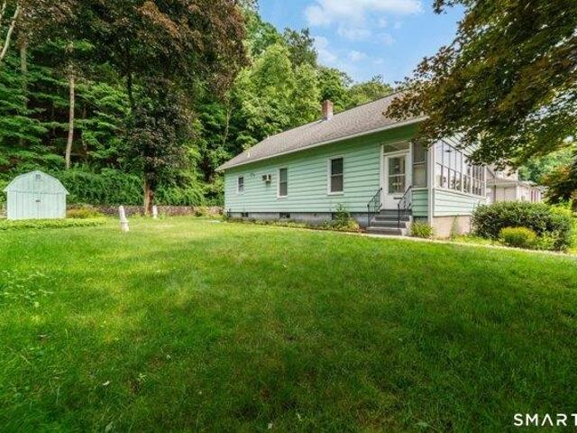 House for sale in Seymour, Connecticut