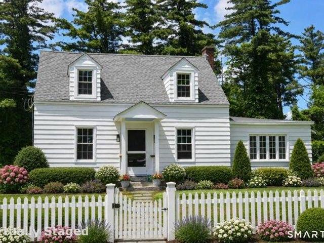 House for sale in Sharon, Northwest Hills Planning Region