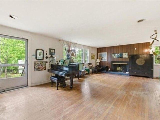 House for sale in Sharon, Massachusetts