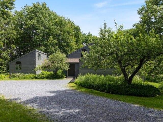 House for sale in Shelburne, Vermont