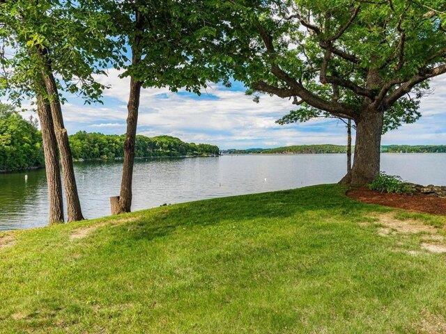 House for sale in Shelburne, Vermont