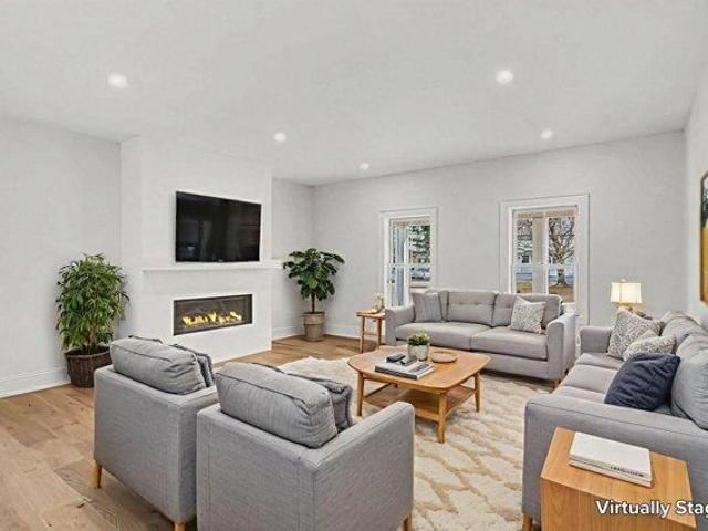 House for sale in Shelburne, Vermont