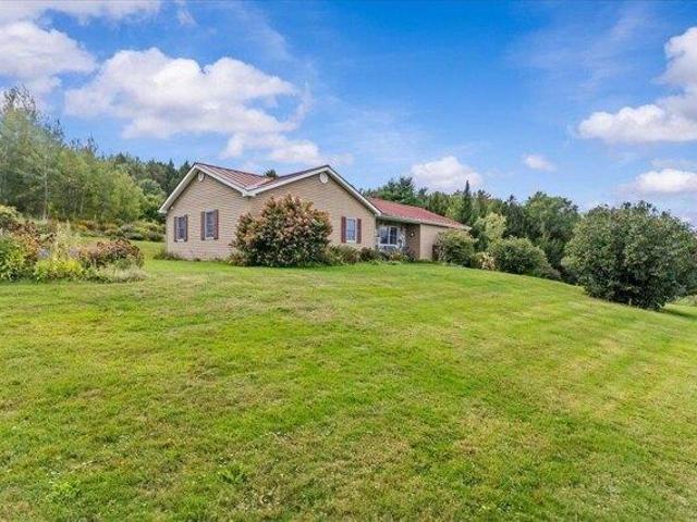 House for sale in East Sheldon, Sheldon