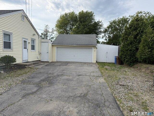 House for sale in Shelton, Connecticut