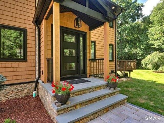 House for sale in Shelton, Connecticut