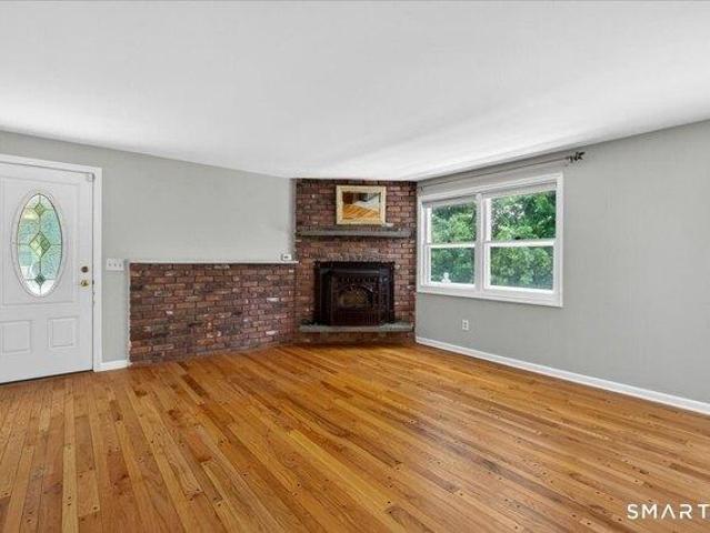 House for sale in Shelton, Connecticut