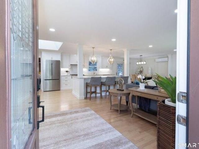 House for sale in Shelton, Connecticut