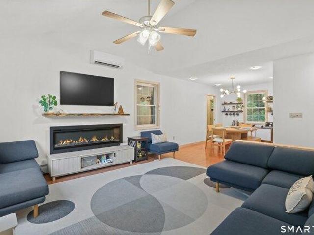 House for sale in Pine Rock Park, Shelton