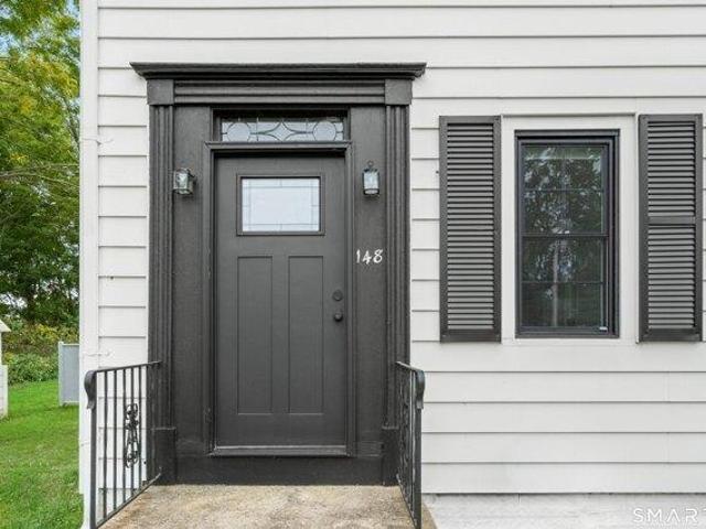House for sale in Huntington, Shelton