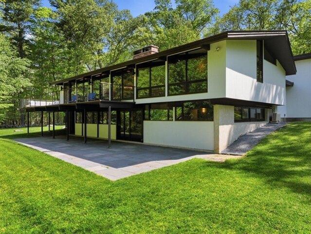House for sale in Sherborn, Massachusetts