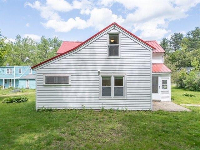 House for sale in Shirley, Massachusetts