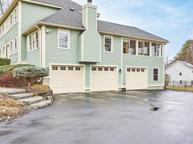 House for sale in Shirley, Massachusetts