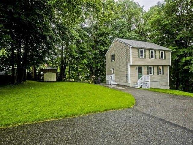 House for sale in Shirley, Massachusetts