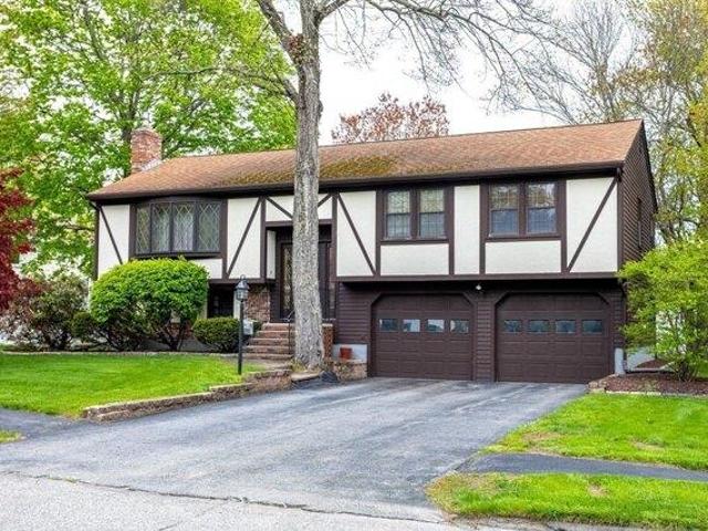 House for sale in Shrewsbury, Massachusetts