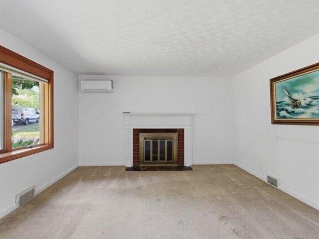 House for sale in Shrewsbury, Massachusetts