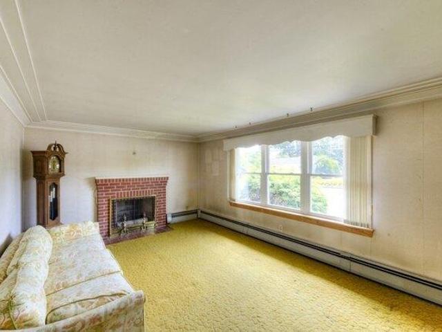 House for sale in Shrewsbury, Massachusetts