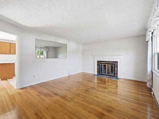 House for sale in Shrewsbury, Massachusetts