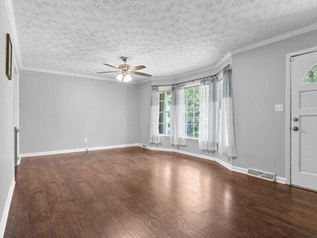 House for sale in Silver Creek, Georgia