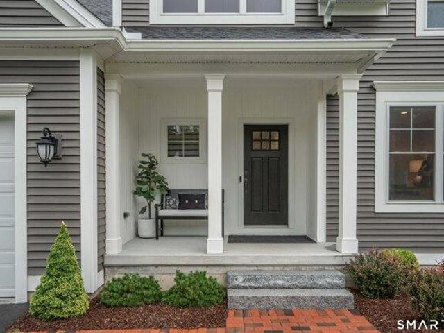 House for sale in Simsbury, Connecticut