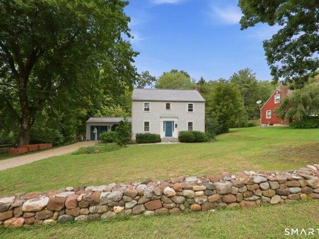House for sale in Simsbury, Capitol Planning Region