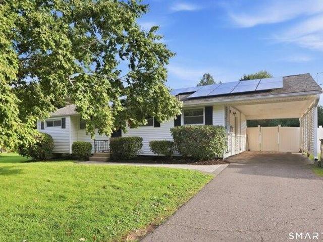 House for sale in Tariffville Historic District, Simsbury