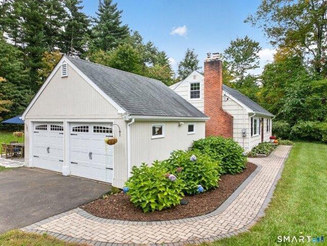 House for sale in Simsbury, Capitol Planning Region
