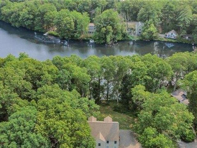 House for sale in Greenville, Smithfield
