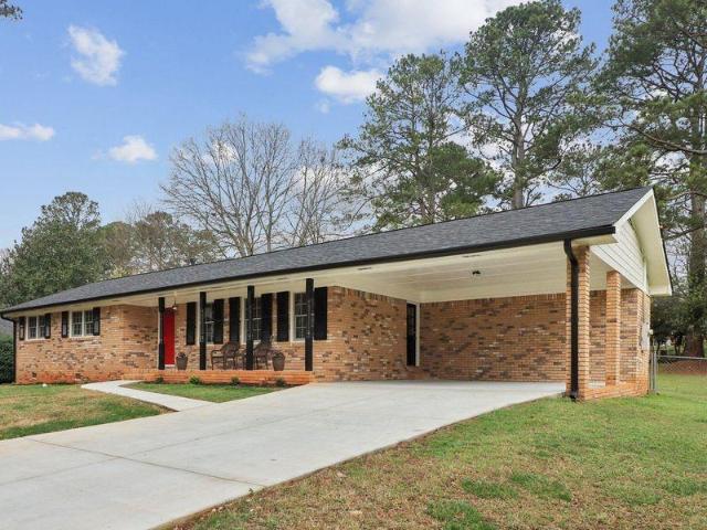 House for sale in Cobb, Georgia