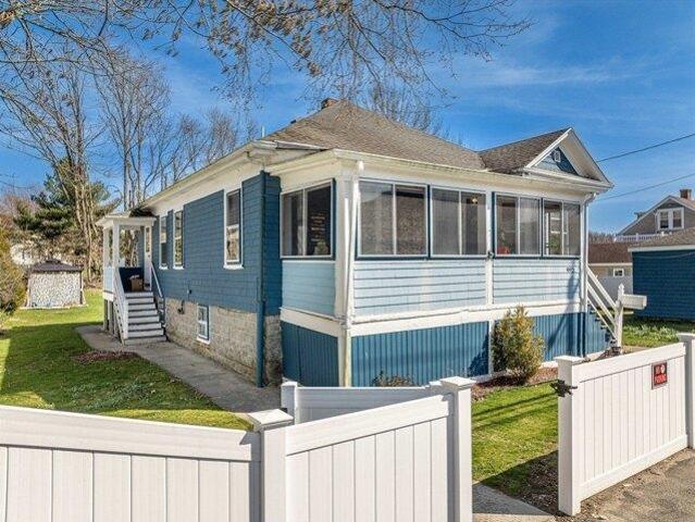 House for sale in Bristol, Massachusetts