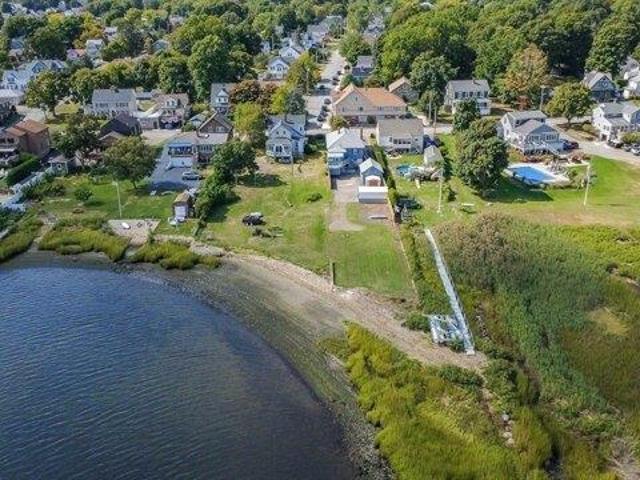 House for sale in Bristol, Massachusetts