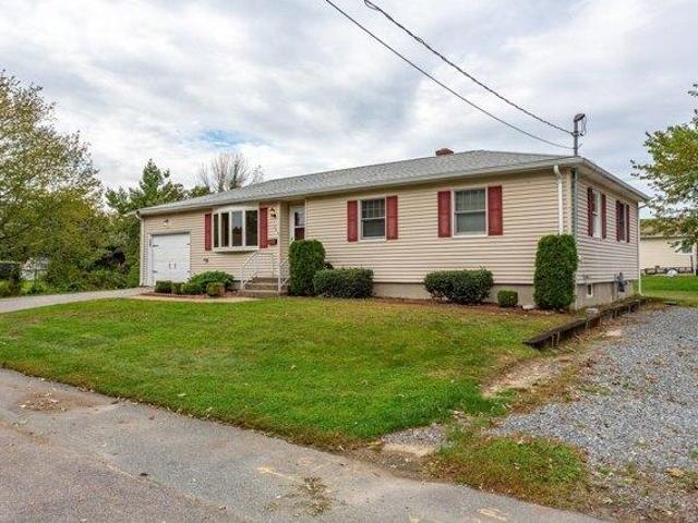 House for sale in Somerset, Bristol County