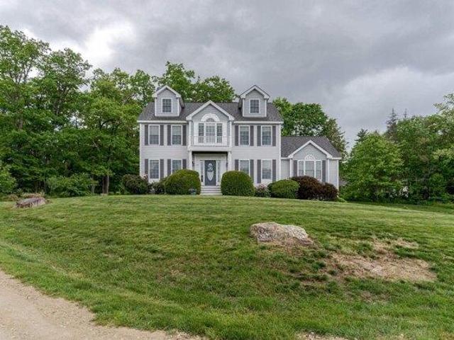 House for sale in New Hampshire