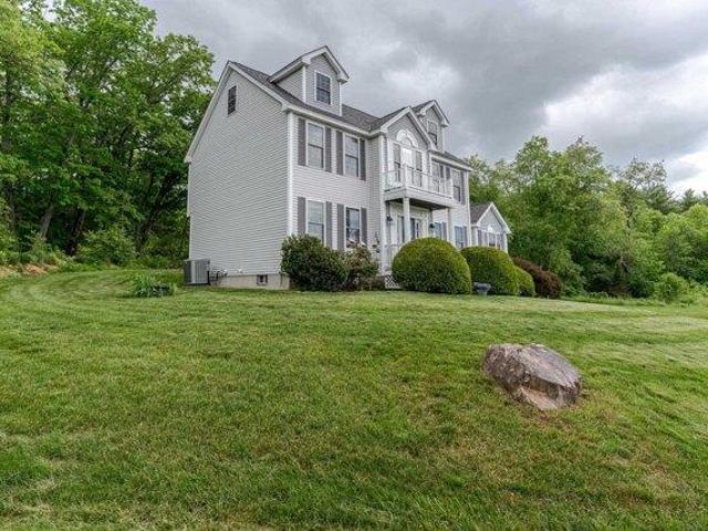 House for sale in New Hampshire