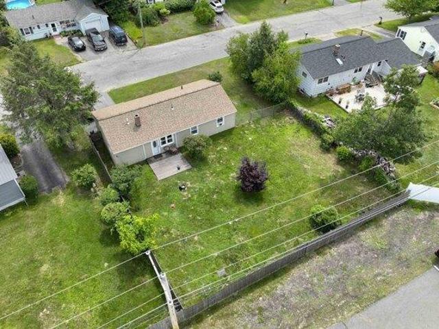 House for sale in New Hampshire