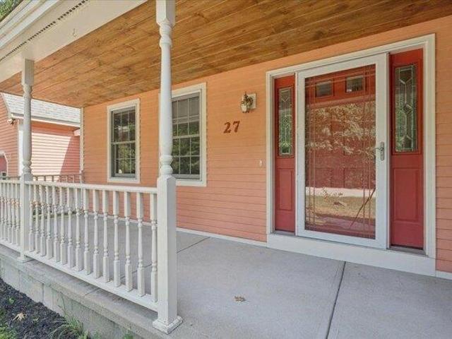House for sale in New Hampshire