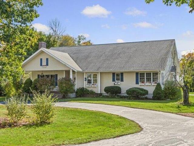 House for sale in Somersworth, Strafford County