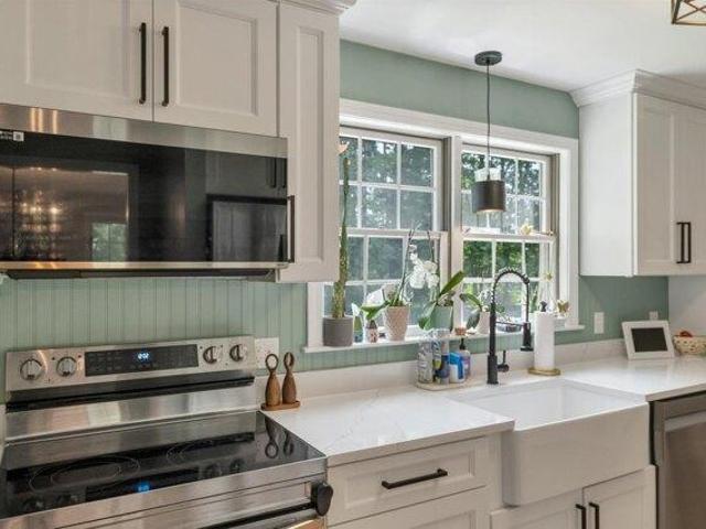 House for sale in Somersworth, Strafford County