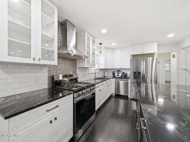 House for sale in South Amboy, New Jersey