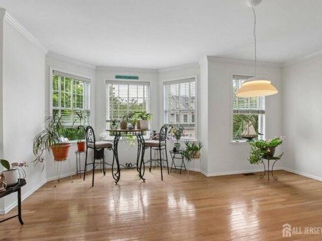 House for sale in South Amboy, New Jersey