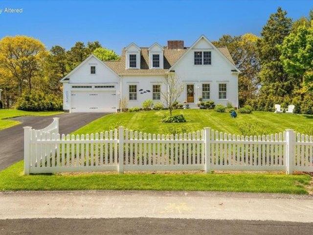 House for sale in Dennis, Massachusetts
